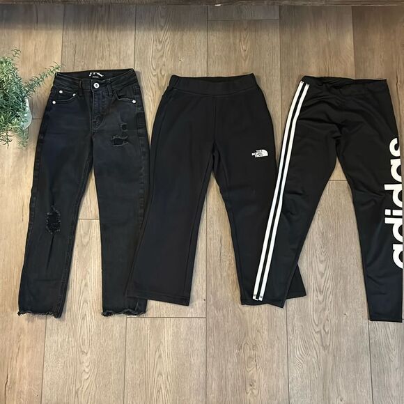 ((3 PIECE)) GIRLS PANTS BUNDLE SIZE 7 NORTH FACE ADIDAS AND ART CLASS JEANS - Picture 1 of 10